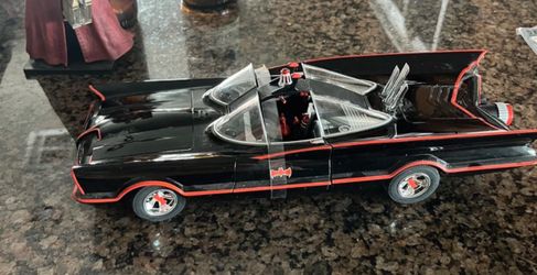 Hot Wheels Heritage Series 1966 TV Batmobile