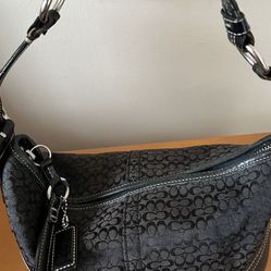 It’s Very Cute Black Coach Bag Barely Used 