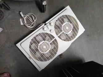 MUST GO ASAP-2 HOTTT ---Double Window Fan with Thermostat