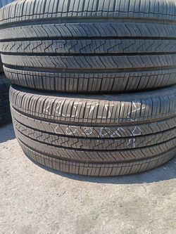 Vendo 2 Llantas Usadas 225 45 18 cooper