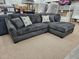 New stock delivery available Ashley Biddeford Shadow sectional special