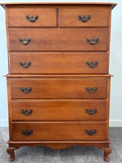 Wood dresser
