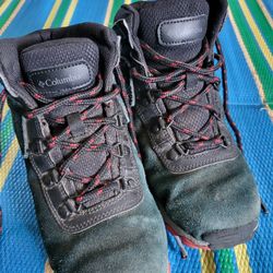 Boys Hiking Boots
