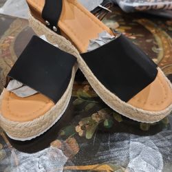 Black And Camel Wedges New  8 1/2