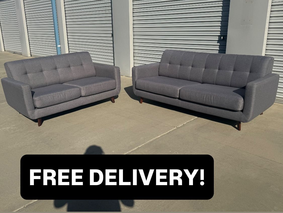 FREE DELIVERY || Living Spaces Modern Sofa /Loveseat Set