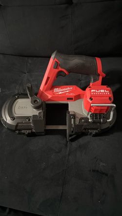 Milwaukee M12 Fuel Brushless Bandsaw