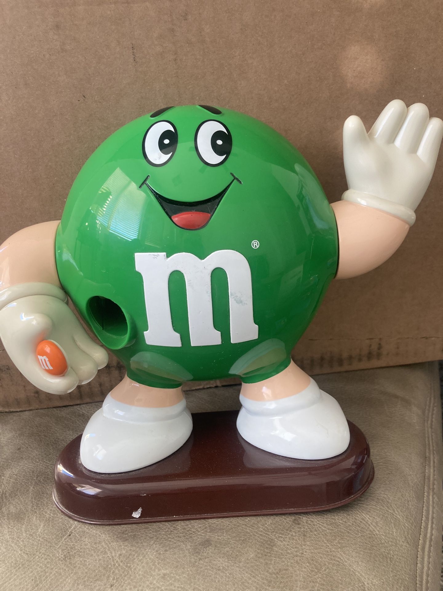 M&M’s CANDY DISPENSER