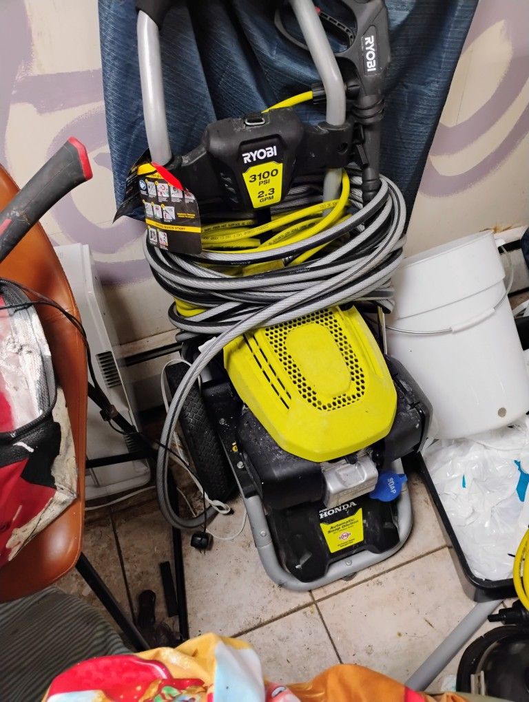 Ryobi Gas Powered Pressure Washer 3100