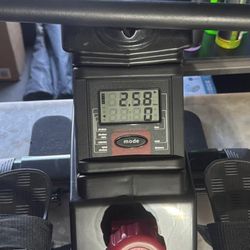 Pro Form Rowing Machine