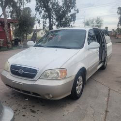 Kia Sedona2005