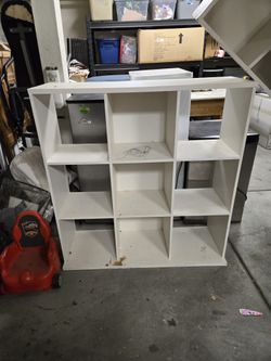 Real Wood 9 Cubes Shelf