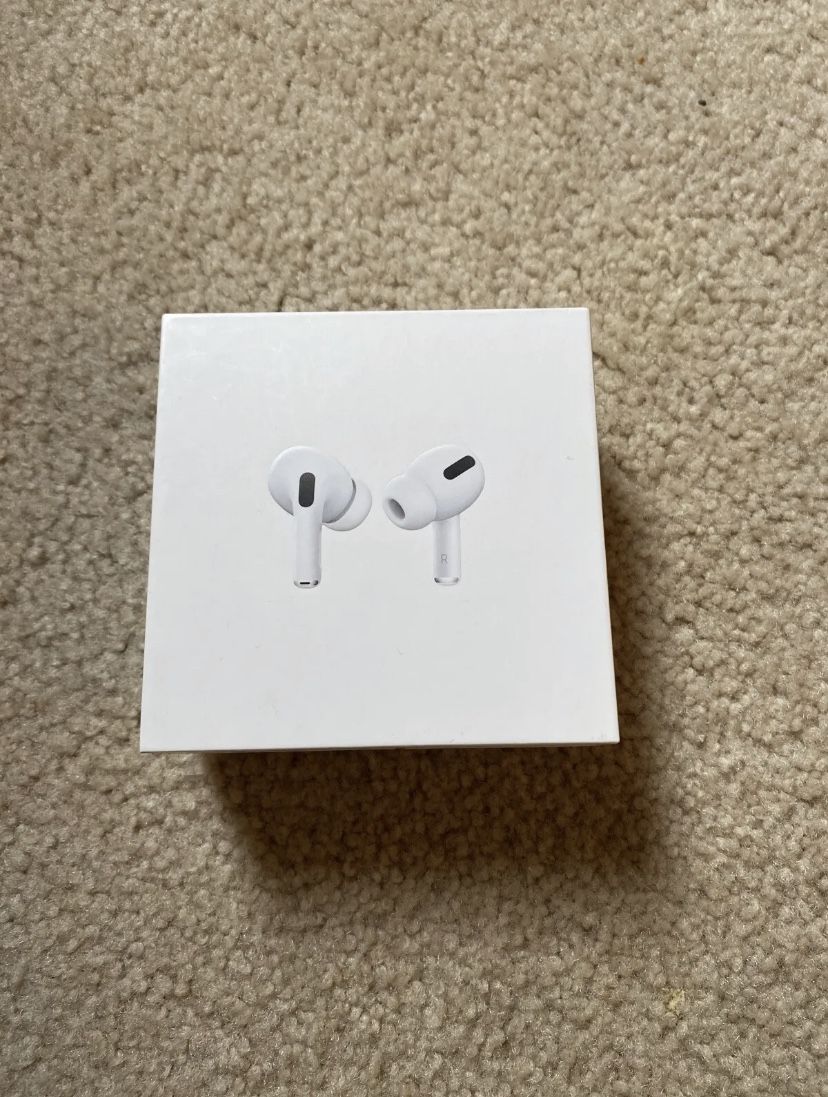 Apple Airpod Pros 1st Generation with Wireless Charging Case 