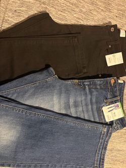 Woman’s jeans size 14