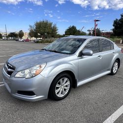 2012 Subaru Legacy Premium 