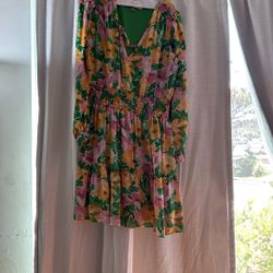 Flower dress Size 14 Taylor $20