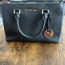 Michael Kors Purse 