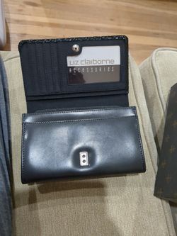 Liz Claiborne Wallet 