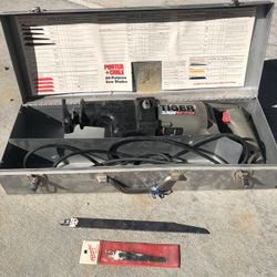 Porter Cable Tiger Saw Model 737 With Case And 2 Blades