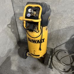 Dewalt air Compressor