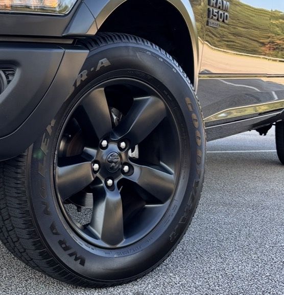 Ram 1500 Wheels And Tires (set Of 4)
