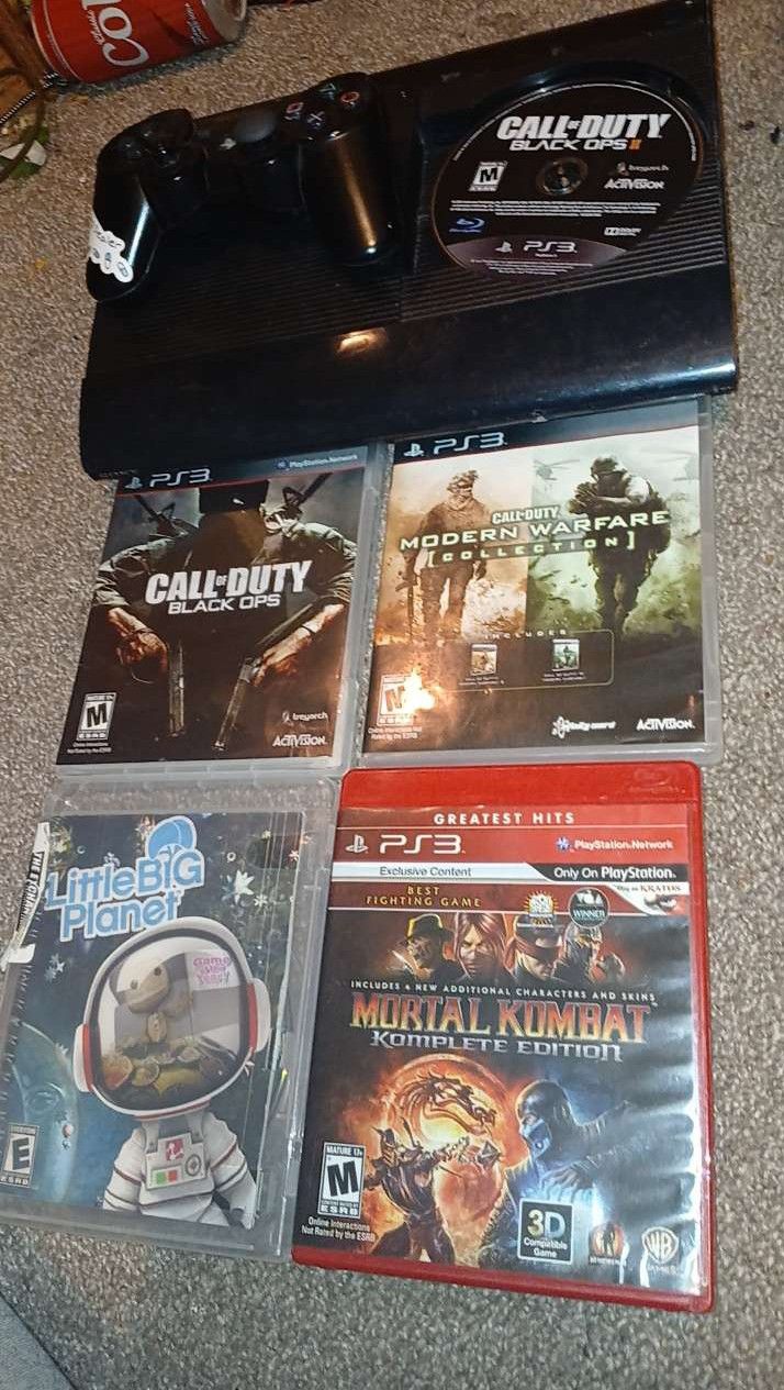 Ps3 Super Slim Bundle. (Check Description)