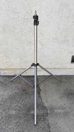 Promaster LS-3 Silver Lightweight Aluminum Commercial Professional Photography Camera Light Stand Tripod Selfie Video