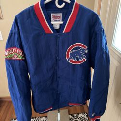Cubs V Neck Jacket