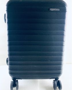 Amazon Basics 21" Hardside Carry-On Luggage with Spinner Wheels, Black