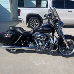 2012 Harley Davidson FLD Switchback
