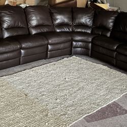 ITALIAN GENUINE LEATHER NATUZZI SECTIONAL COUCH, DELIVERY INCLUDED  