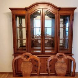 Hutch & Dining Set