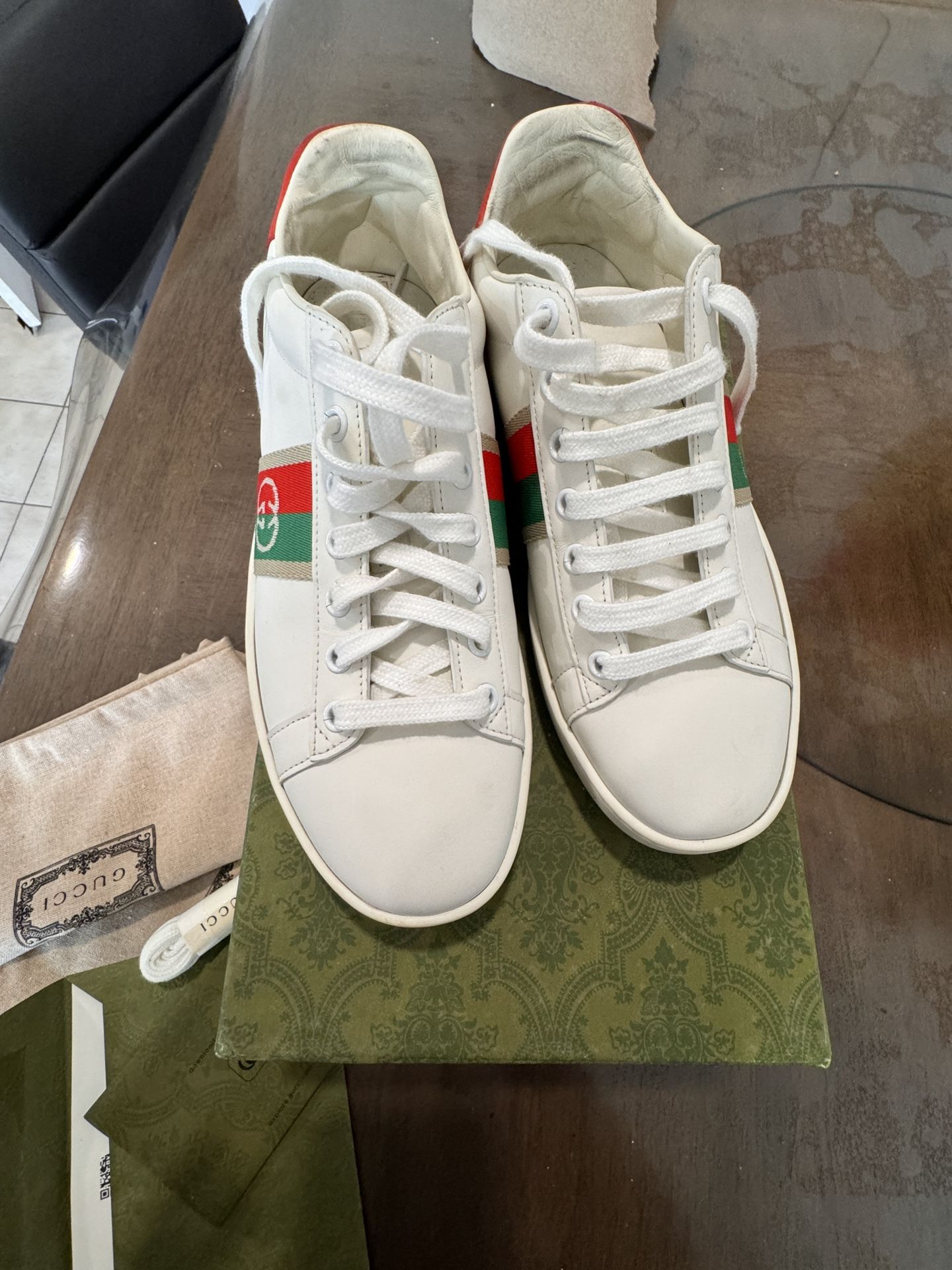 Gucci