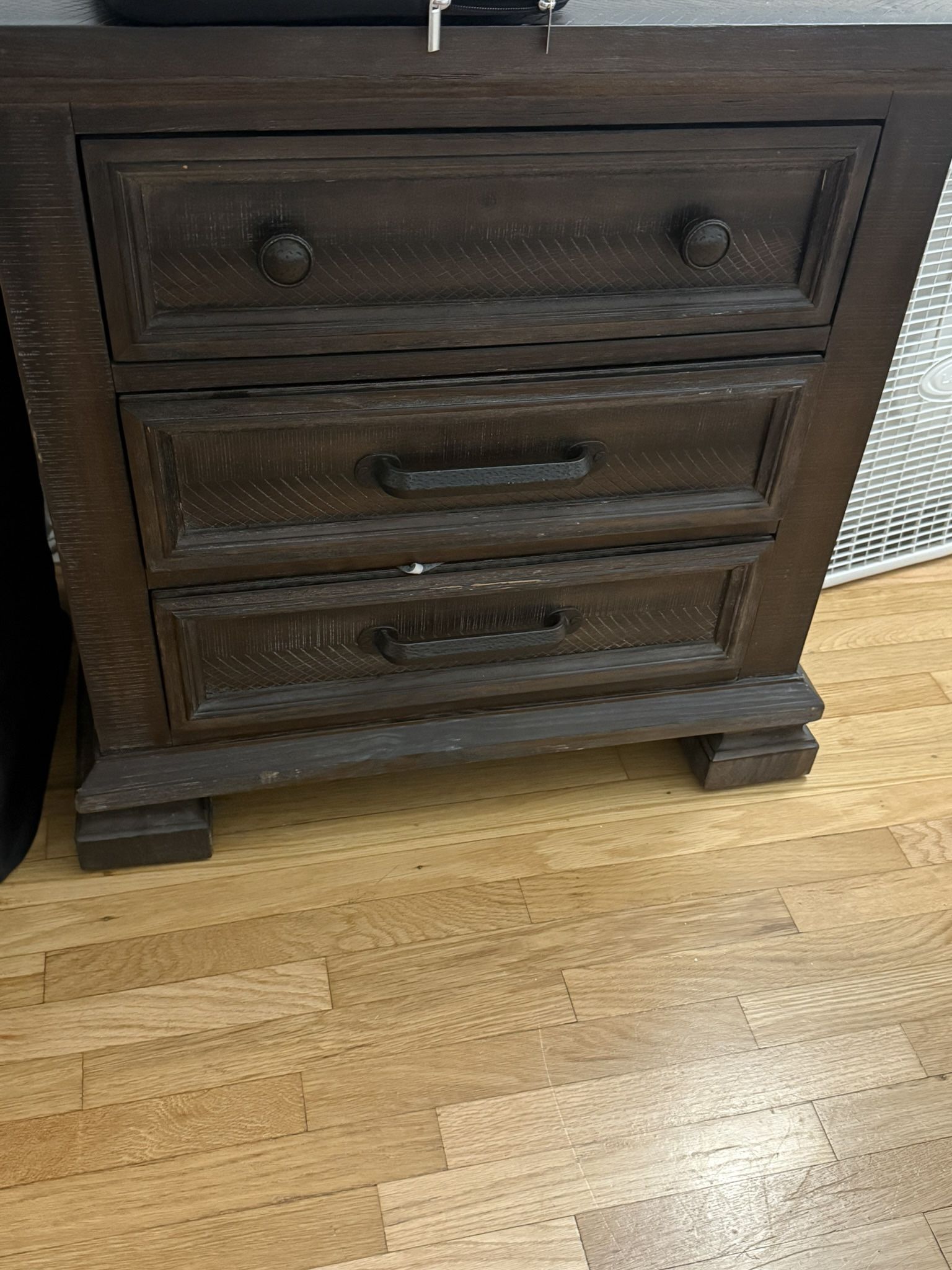 Wood Dresser Heavy Duty