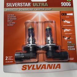 ** ACCEPTING OFFERS ** - 9006 SilverStar Ultra - High Performance Halogen Headlight Bulb, High Beam, Low Beam and Fog Replacement Bulb, Brigh