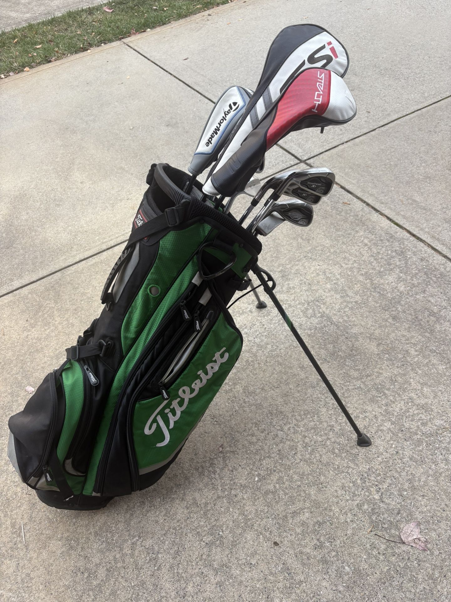 Callaway / Titleist / Taylormade LH Golf Club Set