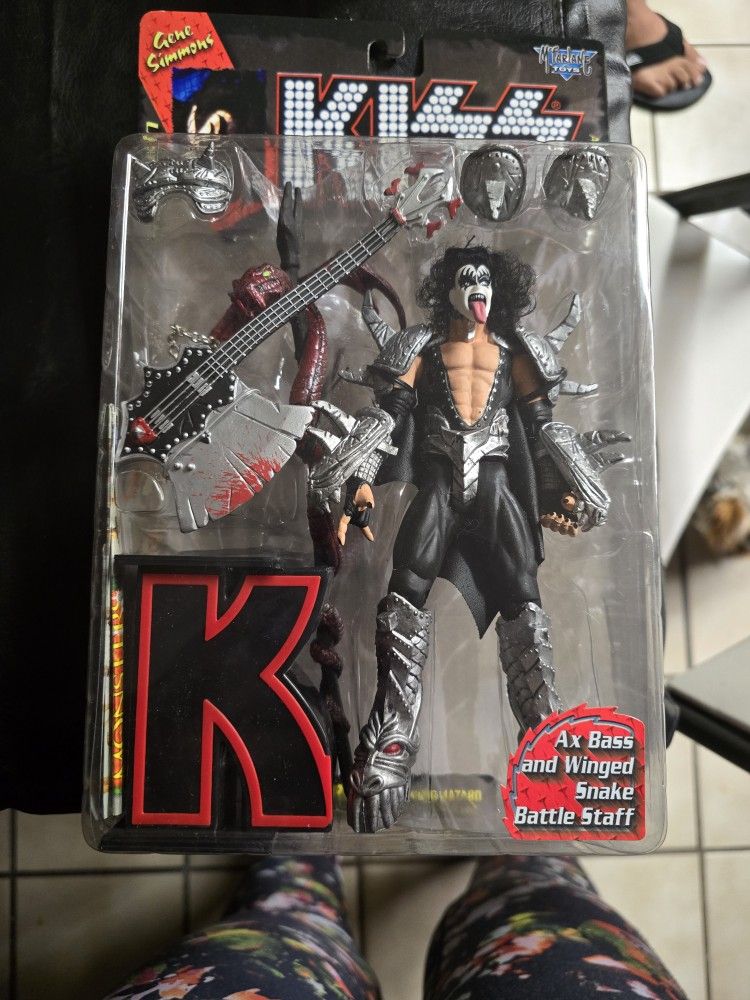Kizz 1997 Action Figures
