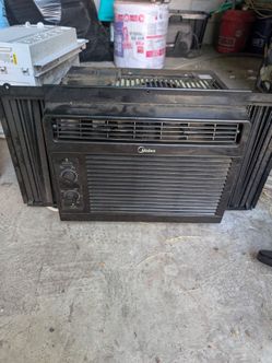 Midea Window AC Unit