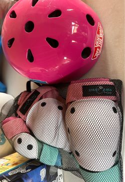 Girls helmet and knee and elbow pads