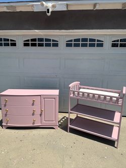 Pink nursery set