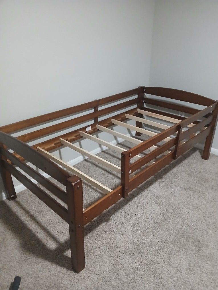 Twin Bed with mattress