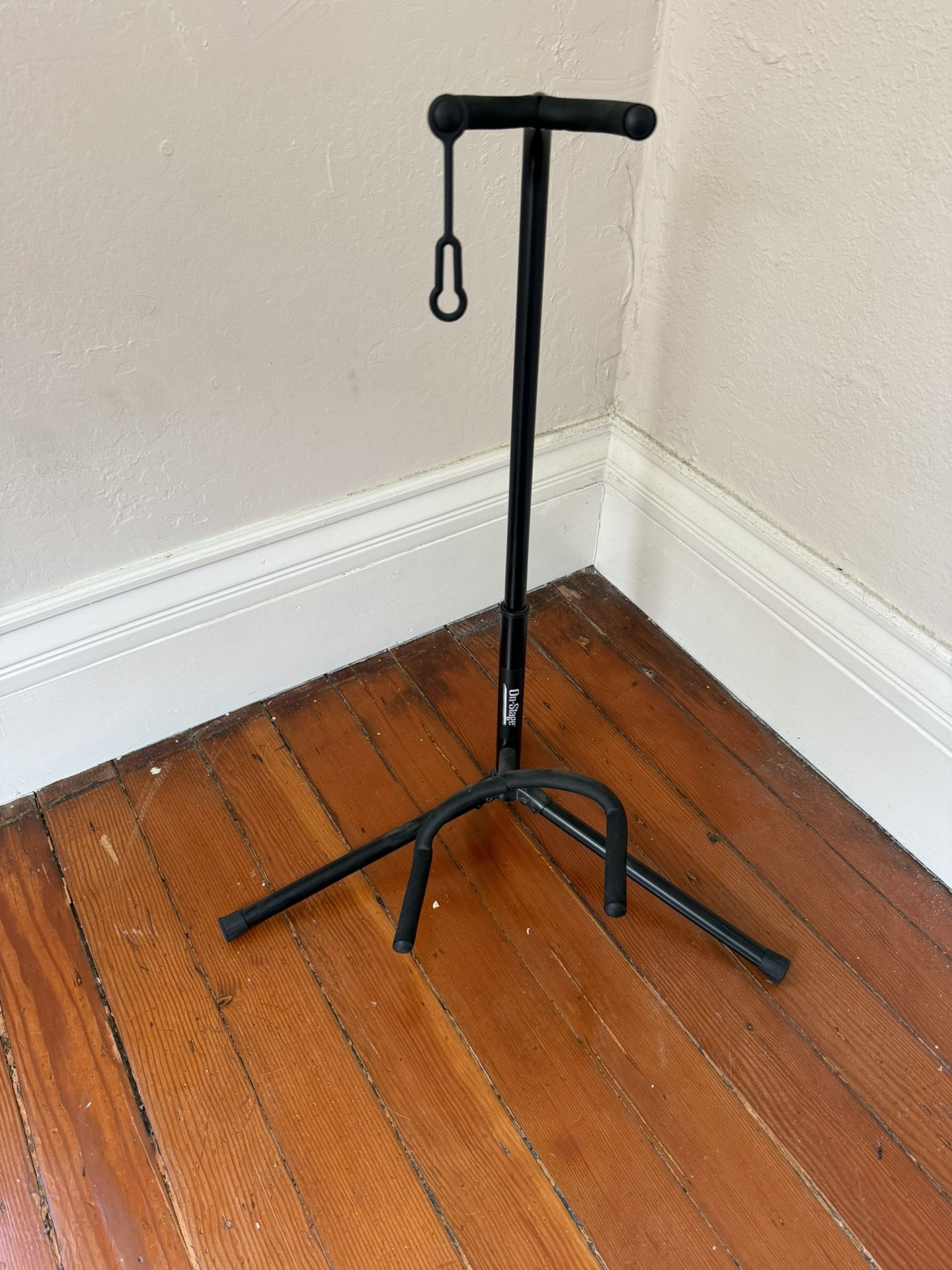 Guitar Stand