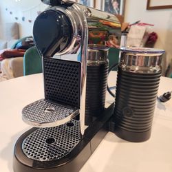 Nespresso Citiz espresso maker and milk frother