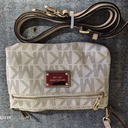 MICHAEL KORS  SMALL HANDBAG