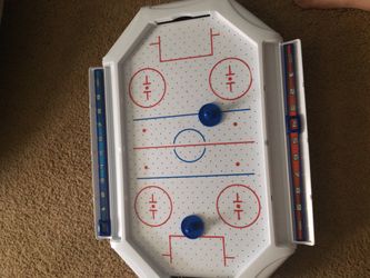 Mini air hockey