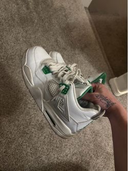 Jordan 4 Metallic Green