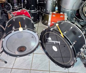 Bass drums  26 and 28 !! $100 or best offer each !!