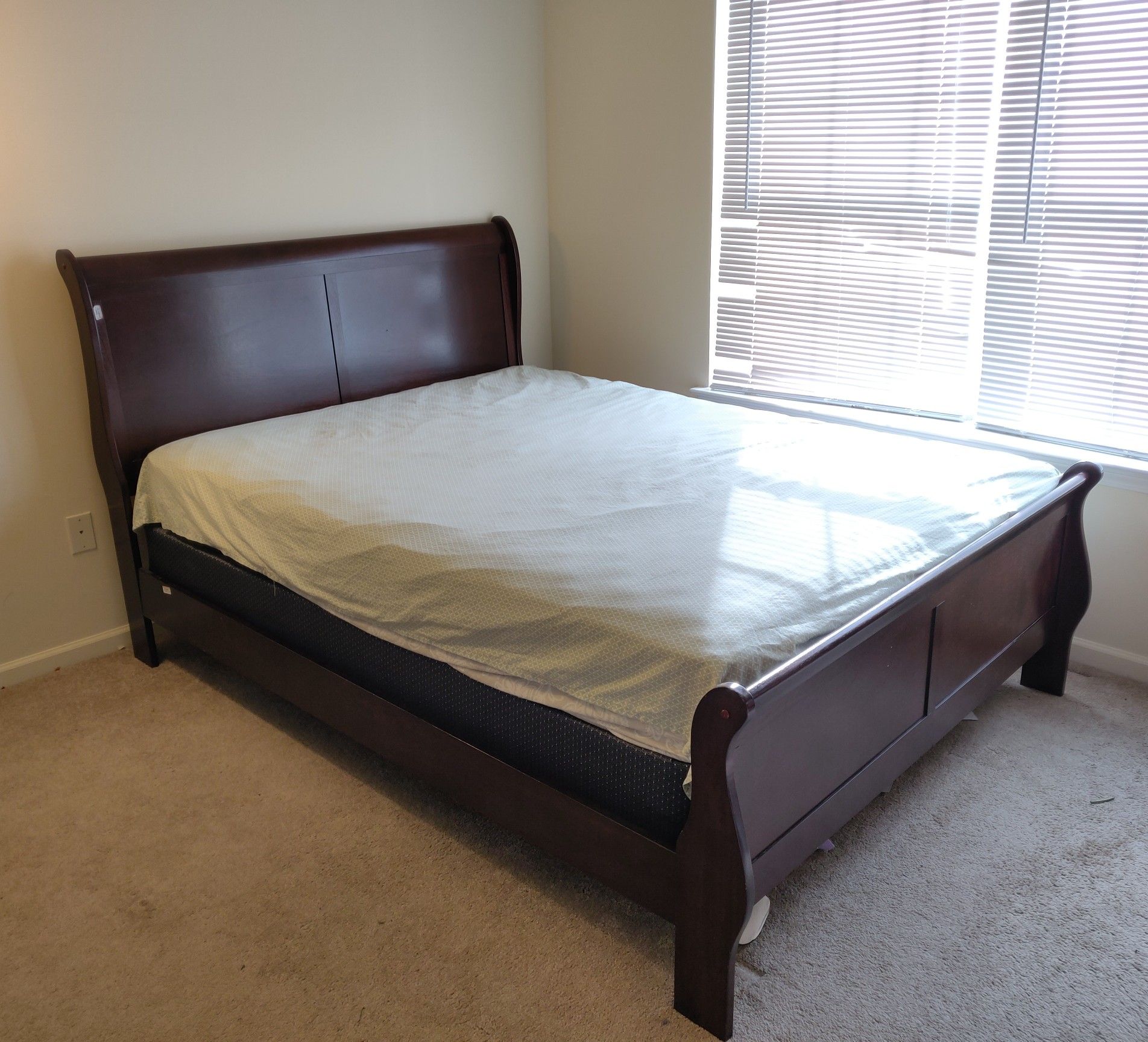 Queen sleigh bed with mattress box