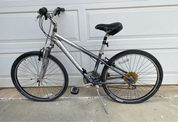 Trek Navigator 200 Adult Bike - Fixer Upper - As Is