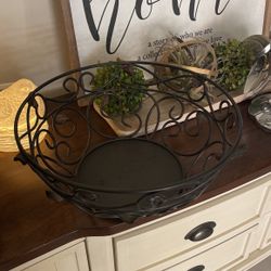 Large Fruit Bowl (Princess House)
