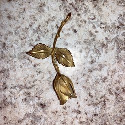 Giovani Gold Rose Tome Pin 